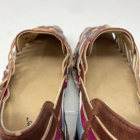 NWOT Angel Steps Huarache Slip-On Sandals
SIZE 9 1/2(Runs Big-Ck Measurements) - Picture 11 of 12